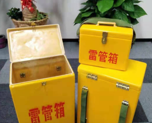 南郊玻璃钢雷管箱有哪些特点